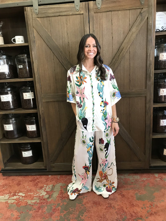 Flowy Flower Print Set